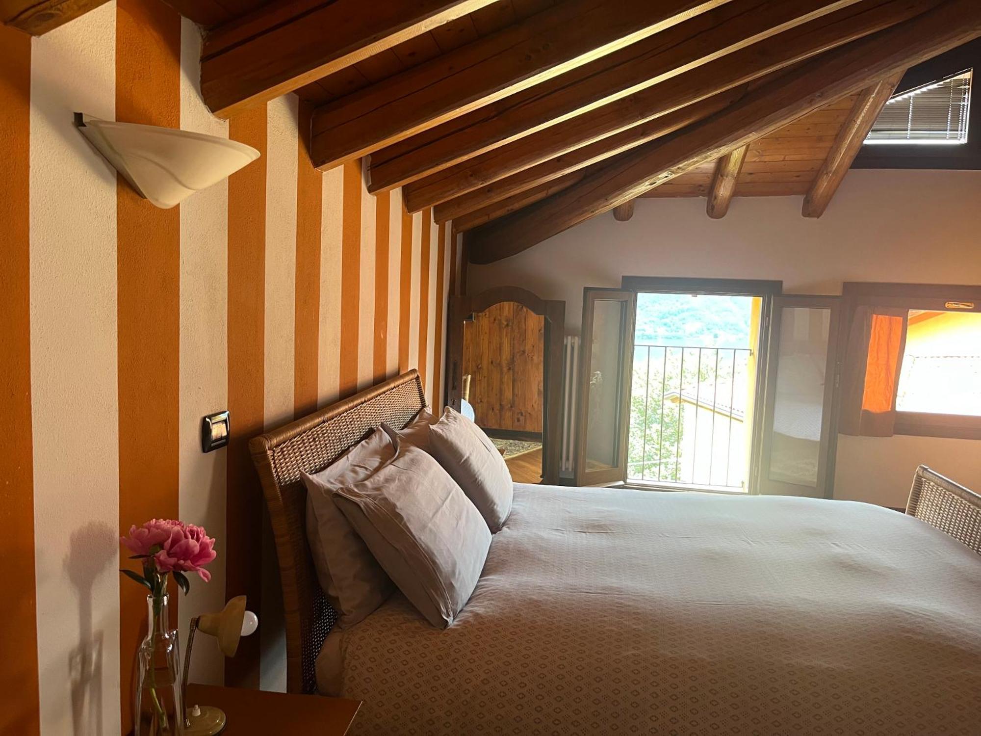 Casa Vacanza Castagna Nesso Extérieur photo